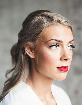 7 Makeup Mistakes Brides Should Avoid